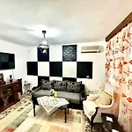 招待所 Grandpas House Gjirokastër