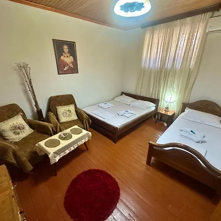 Grandpas House Gjirokaster